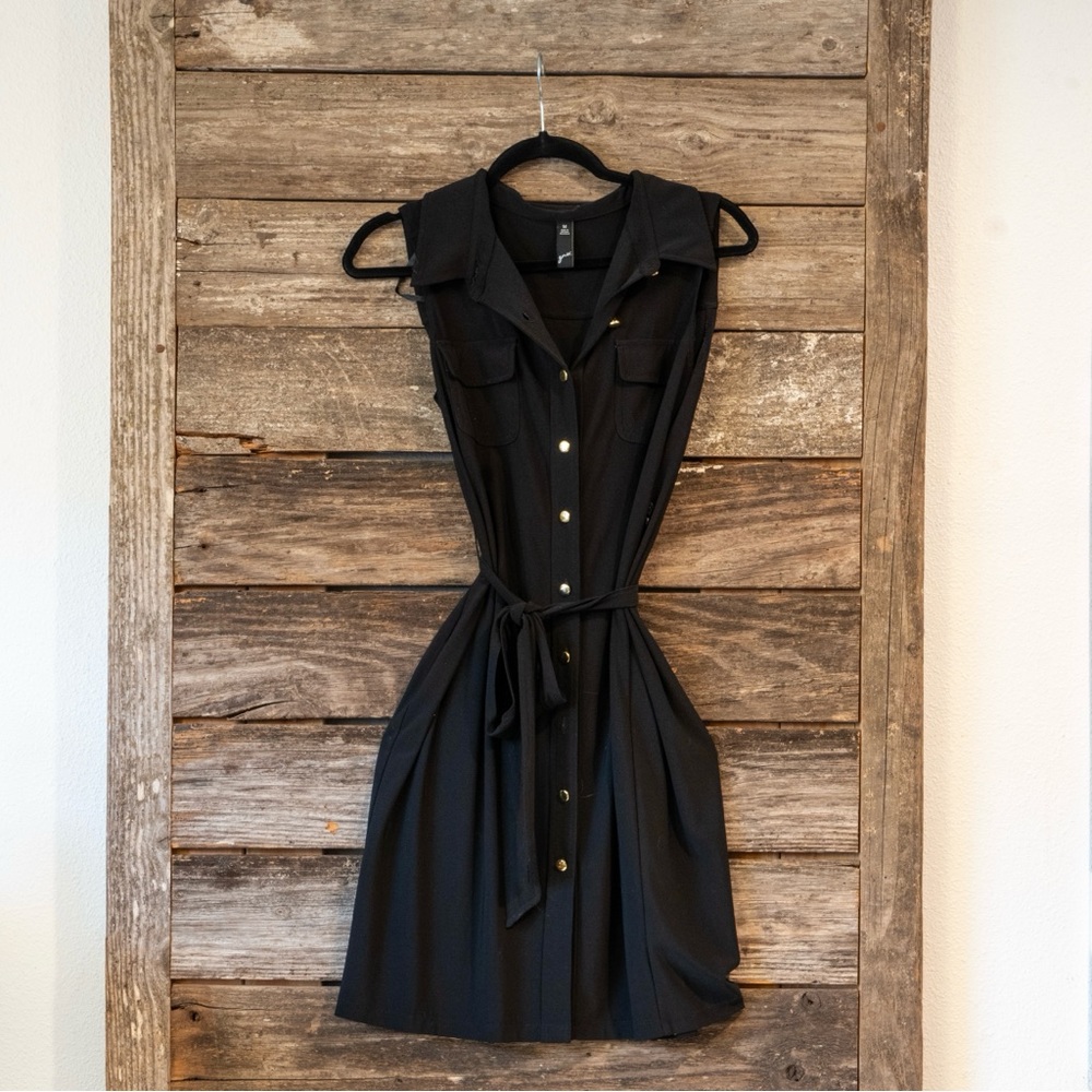 Button up Black Sleeveless Dress